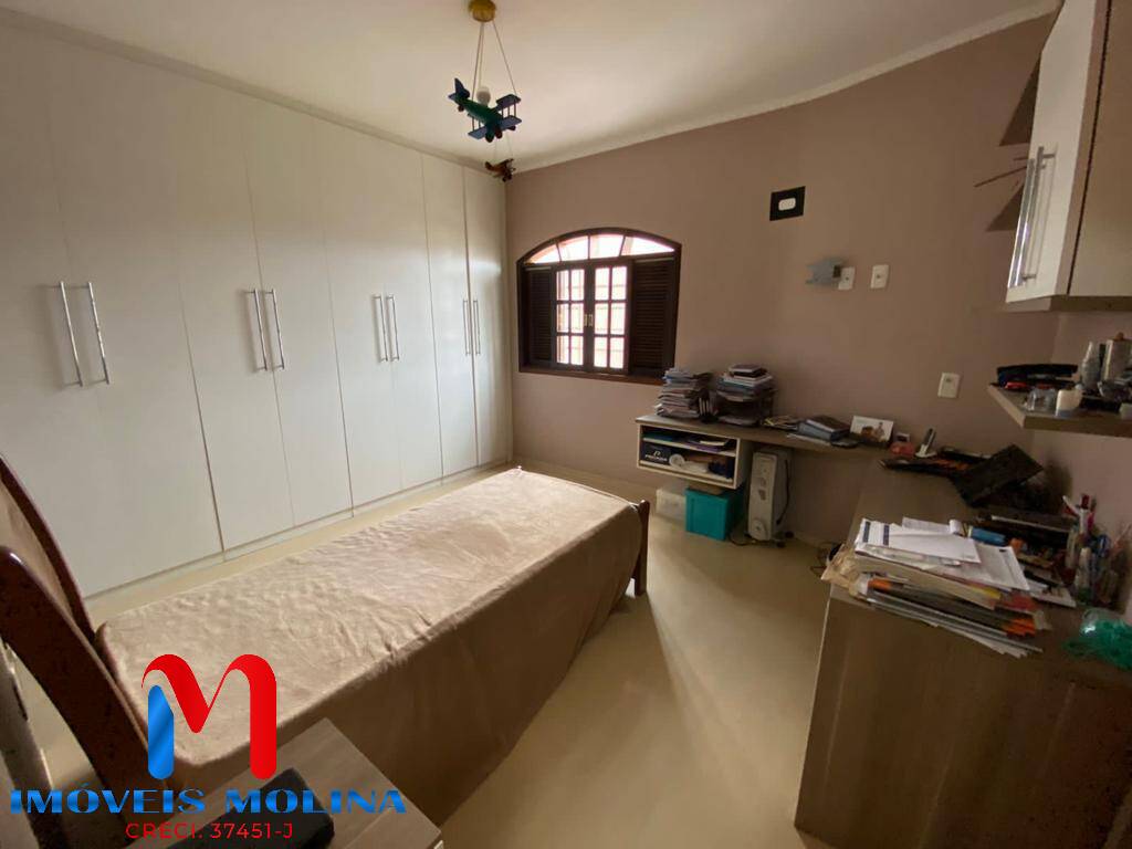 Casa à venda com 3 quartos, 188m² - Foto 8