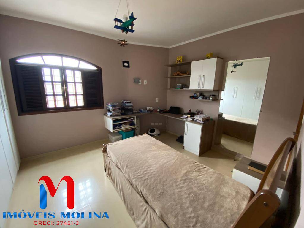 Casa à venda com 3 quartos, 188m² - Foto 15