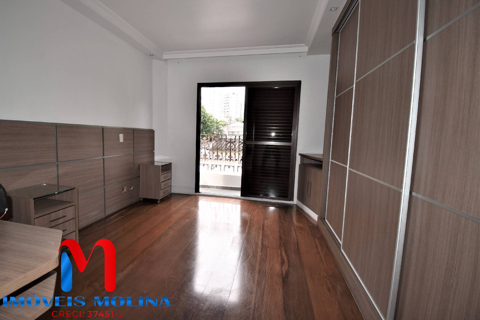 Apartamento à venda com 3 quartos, 131m² - Foto 15