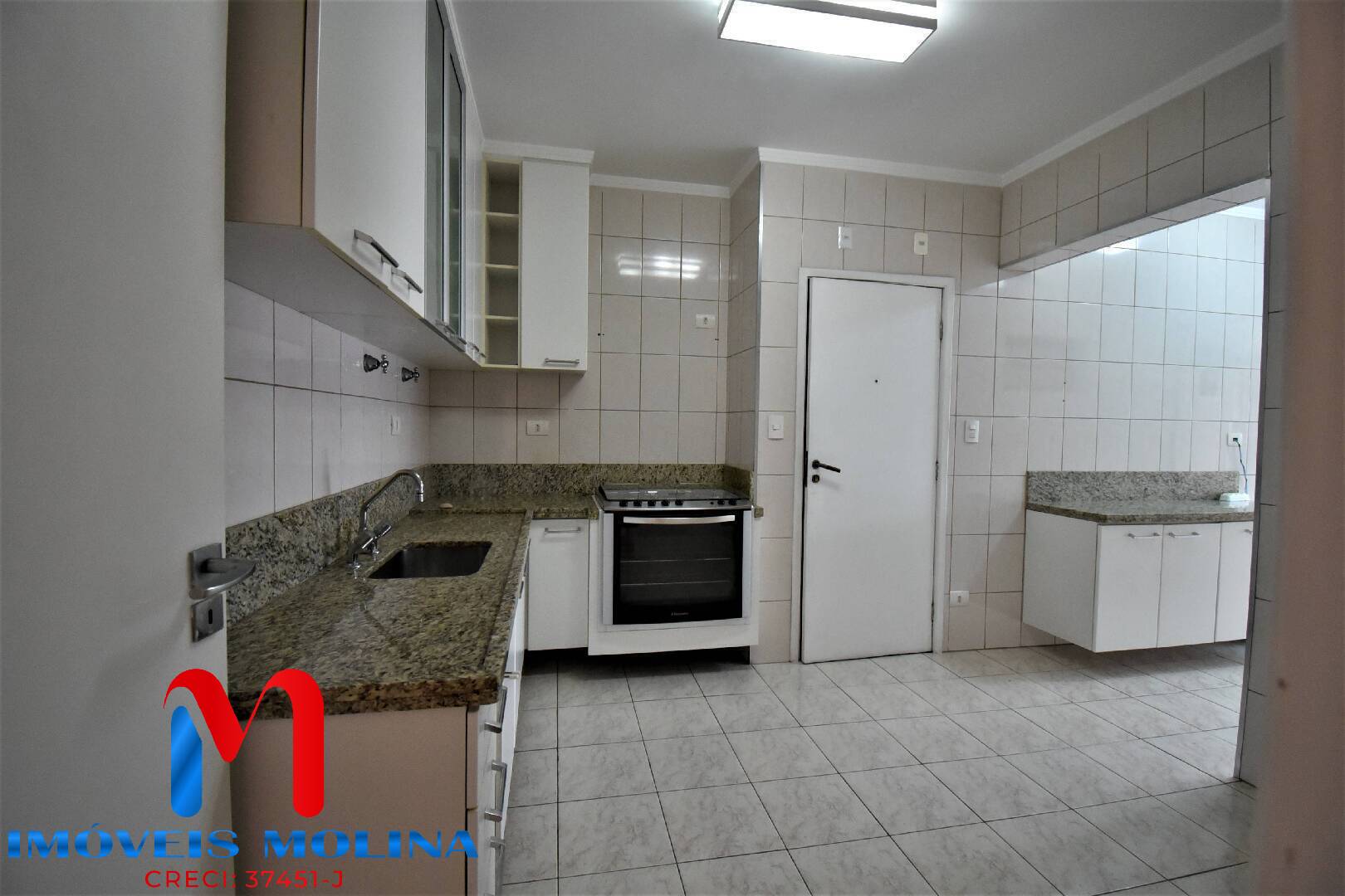 Apartamento à venda com 3 quartos, 131m² - Foto 6