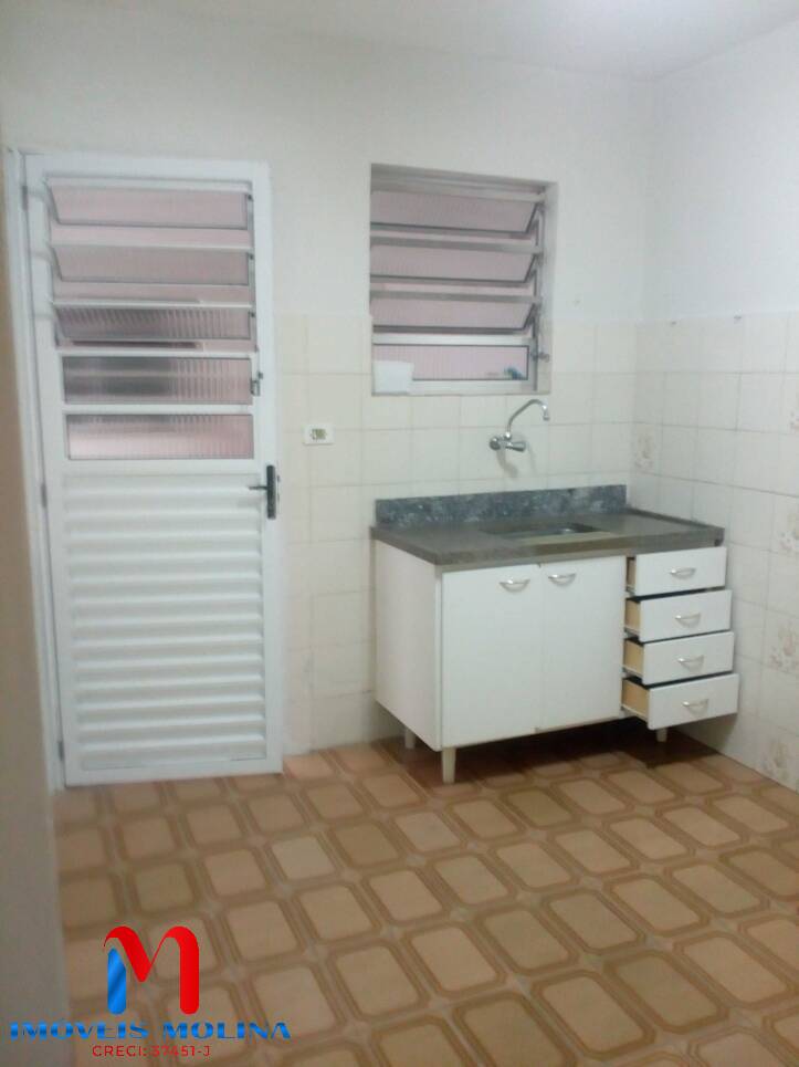 Sobrado para alugar com 2 quartos, 60m² - Foto 2