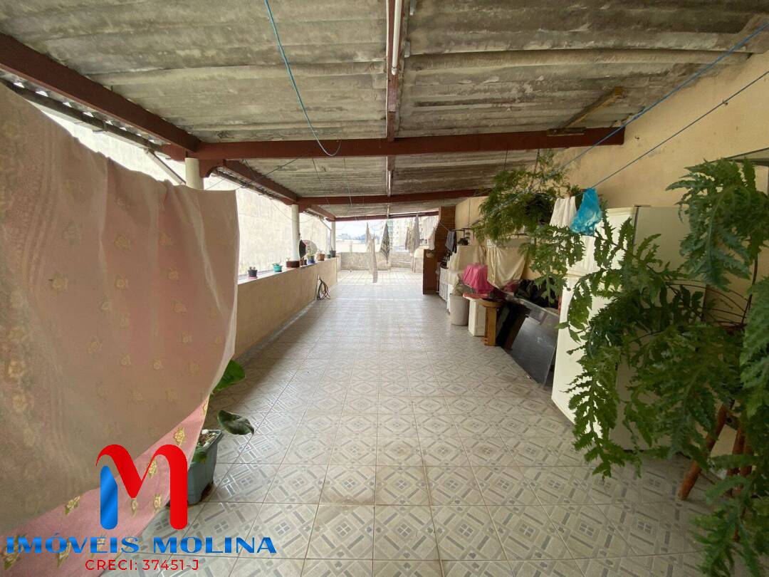 Casa à venda com 1 quarto, 615m² - Foto 12