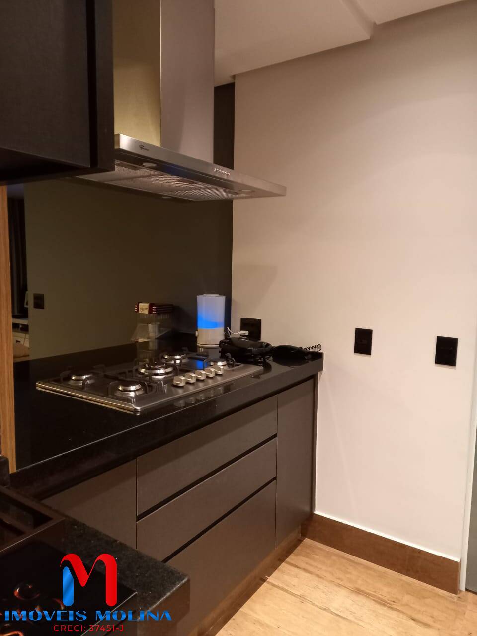 Apartamento à venda com 3 quartos, 128m² - Foto 2