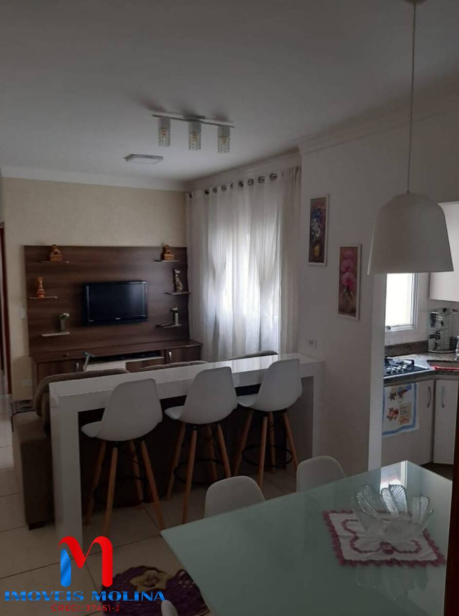 Apartamento à venda com 2 quartos, 62m² - Foto 1