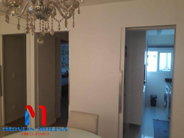 Apartamento à venda com 2 quartos, 65m² - Foto 4