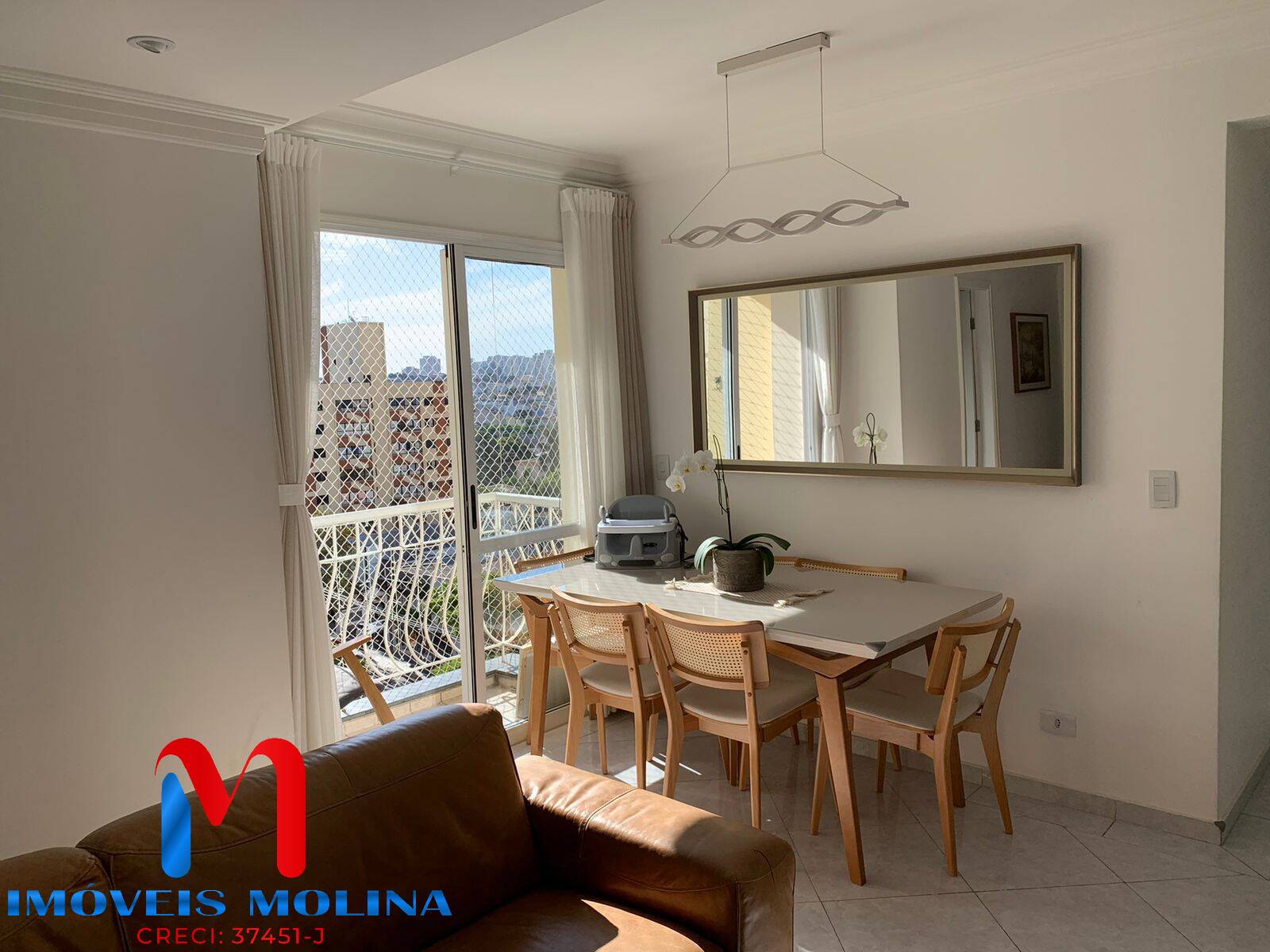 Apartamento à venda com 2 quartos, 65m² - Foto 3