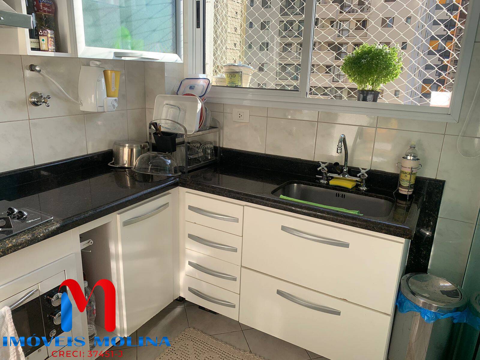 Apartamento à venda com 2 quartos, 65m² - Foto 8