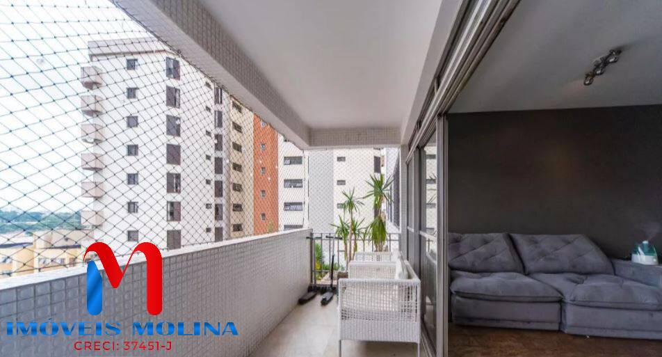 Apartamento à venda com 4 quartos, 180m² - Foto 8