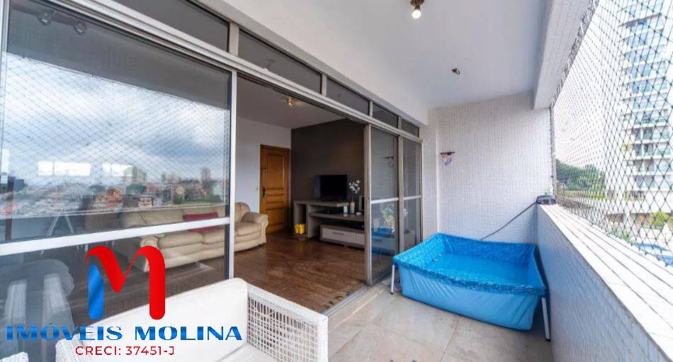 Apartamento à venda com 4 quartos, 180m² - Foto 9