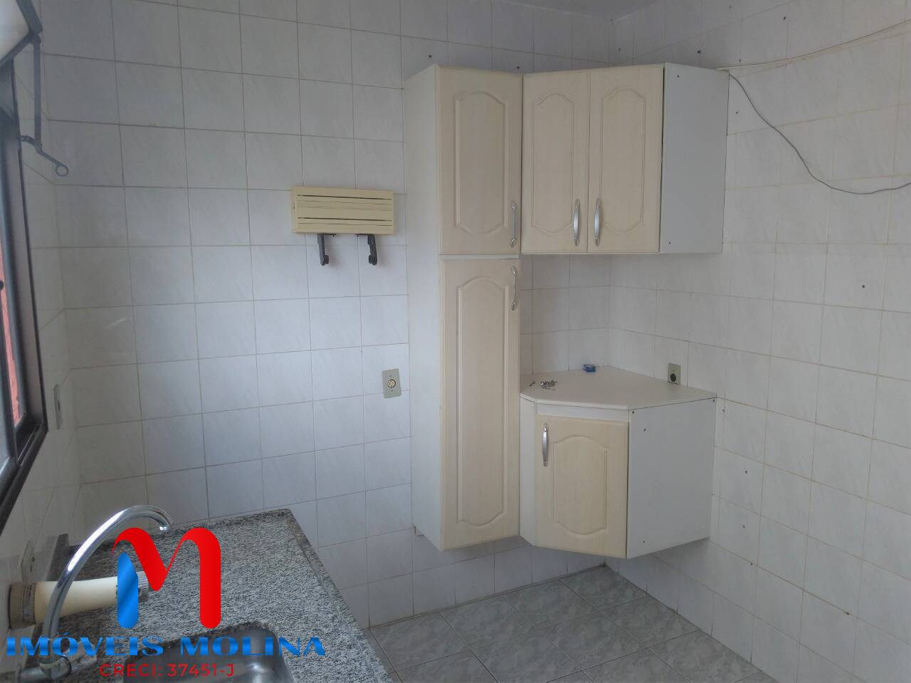 Apartamento à venda com 2 quartos, 60m² - Foto 7