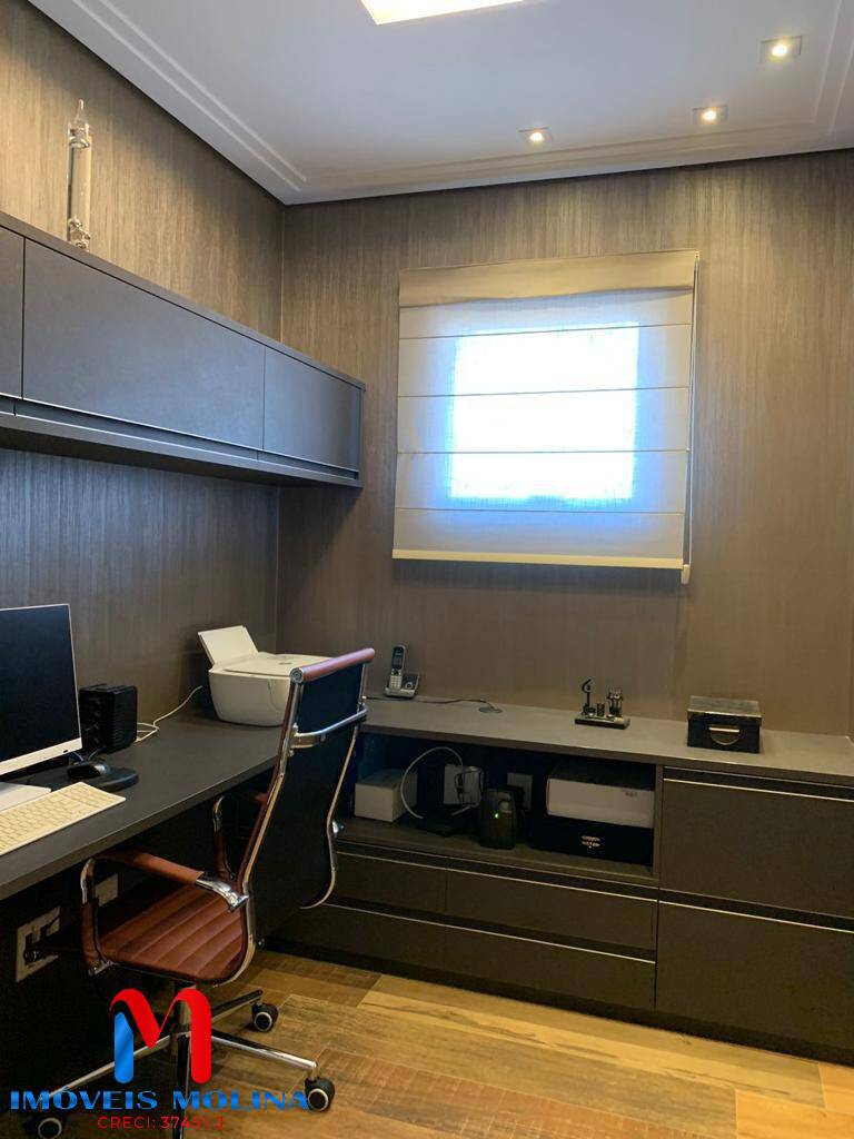 Apartamento à venda com 4 quartos, 205m² - Foto 27