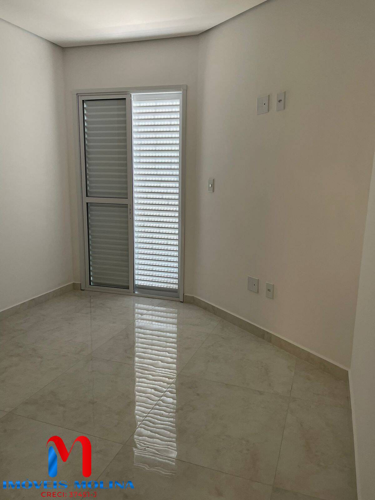 Apartamento à venda com 2 quartos, 53m² - Foto 12