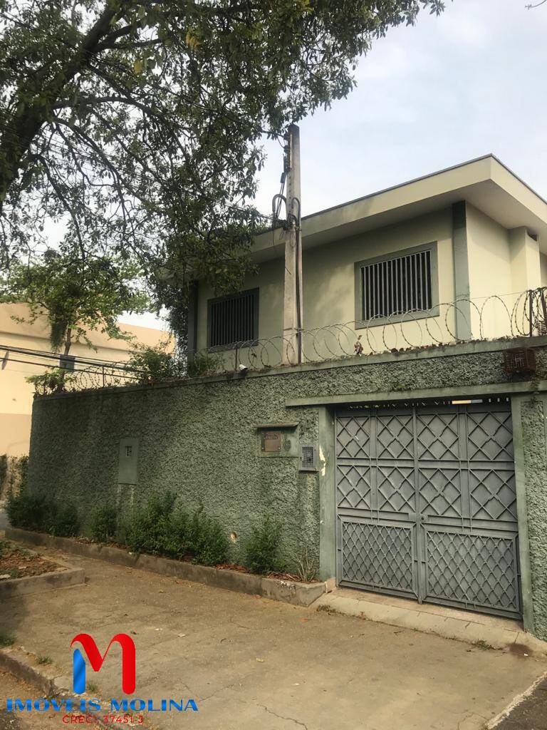 Sobrado à venda e aluguel com 4 quartos, 240m² - Foto 1