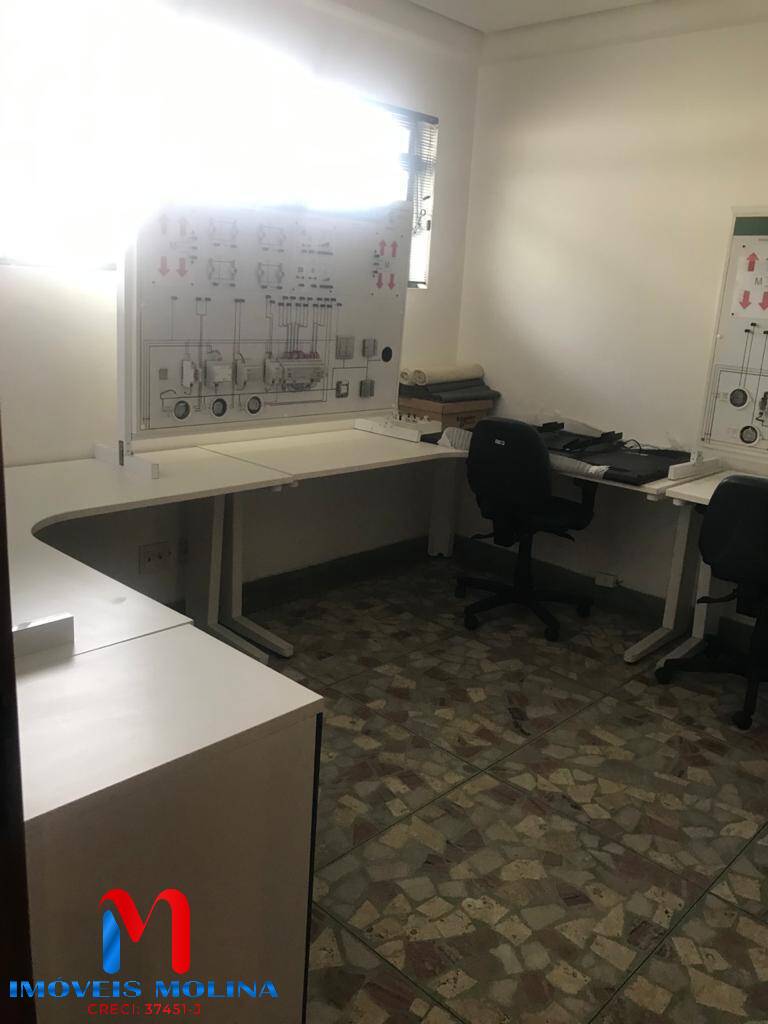 Sobrado à venda e aluguel com 4 quartos, 240m² - Foto 22