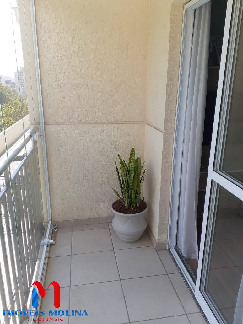 Apartamento à venda com 3 quartos, 61m² - Foto 4