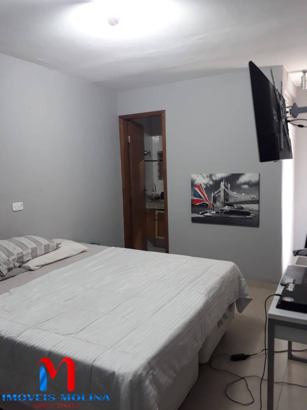 Casa à venda com 4 quartos, 165m² - Foto 10