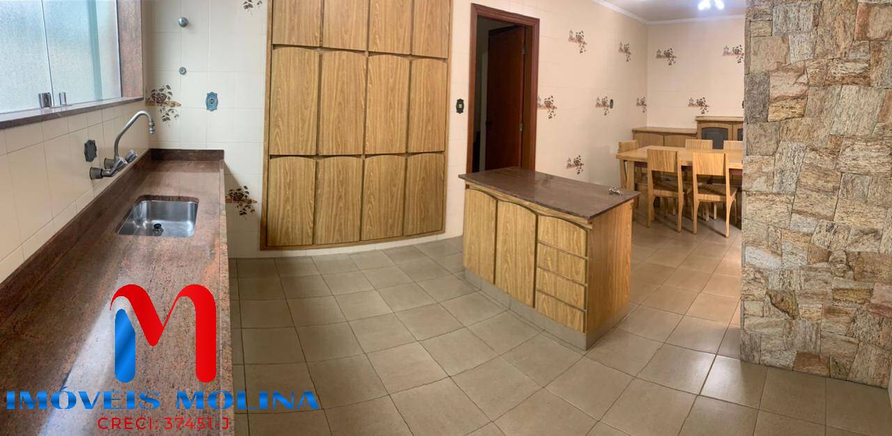 Sobrado à venda com 3 quartos, 210m² - Foto 29