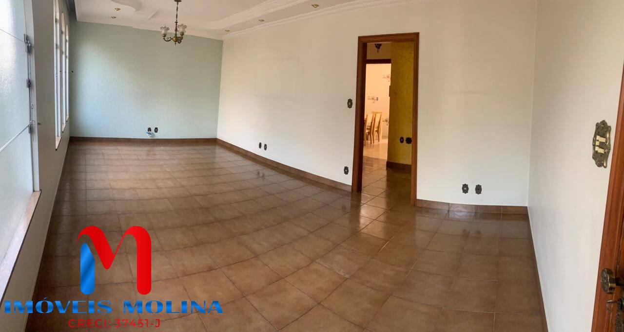 Sobrado à venda com 3 quartos, 210m² - Foto 11