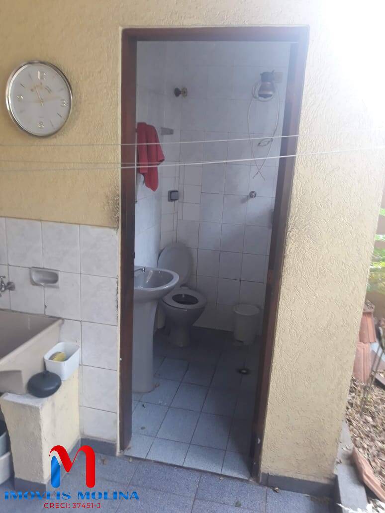 Casa à venda com 5 quartos, 300m² - Foto 16