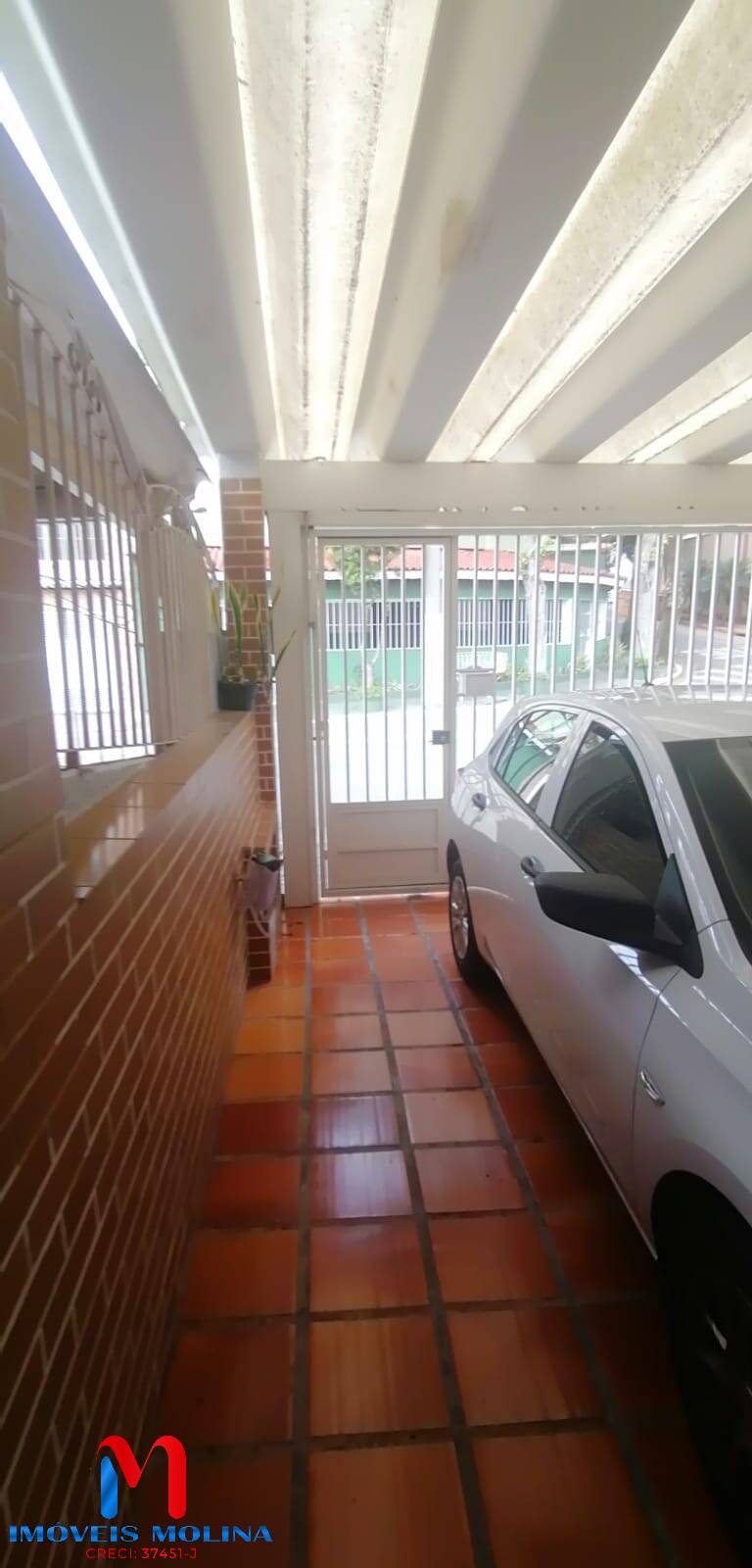 Sobrado à venda com 3 quartos, 130m² - Foto 1