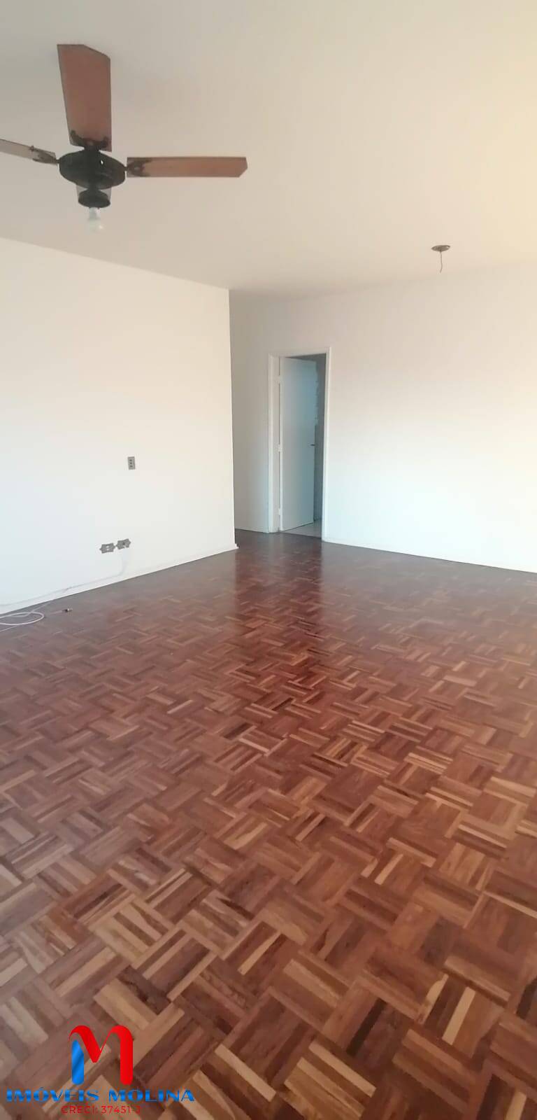 Apartamento à venda com 3 quartos, 95m² - Foto 4