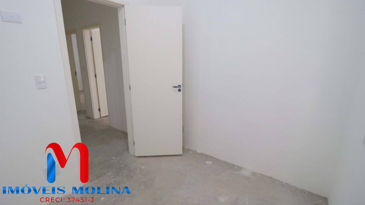 Apartamento à venda com 3 quartos, 77m² - Foto 9