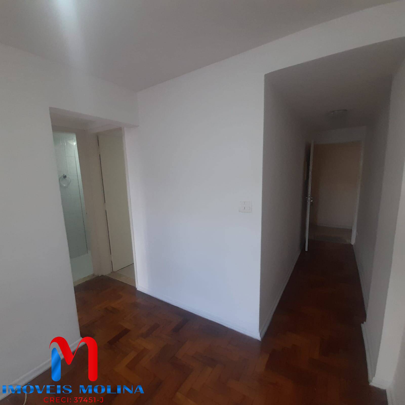 Apartamento para alugar com 1 quarto, 45m² - Foto 4