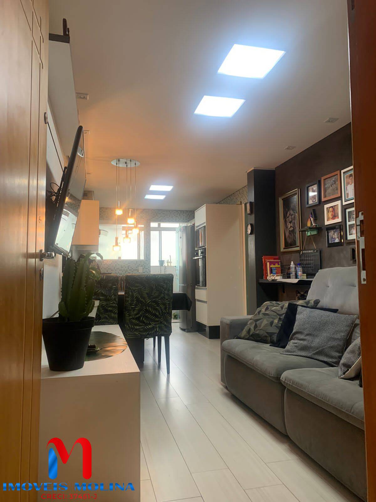 Apartamento à venda com 2 quartos, 56m² - Foto 2