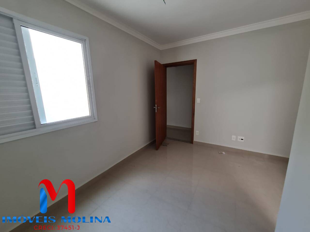 Casa à venda com 3 quartos, 250m² - Foto 12