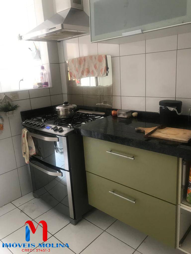 Apartamento à venda com 3 quartos, 100m² - Foto 4