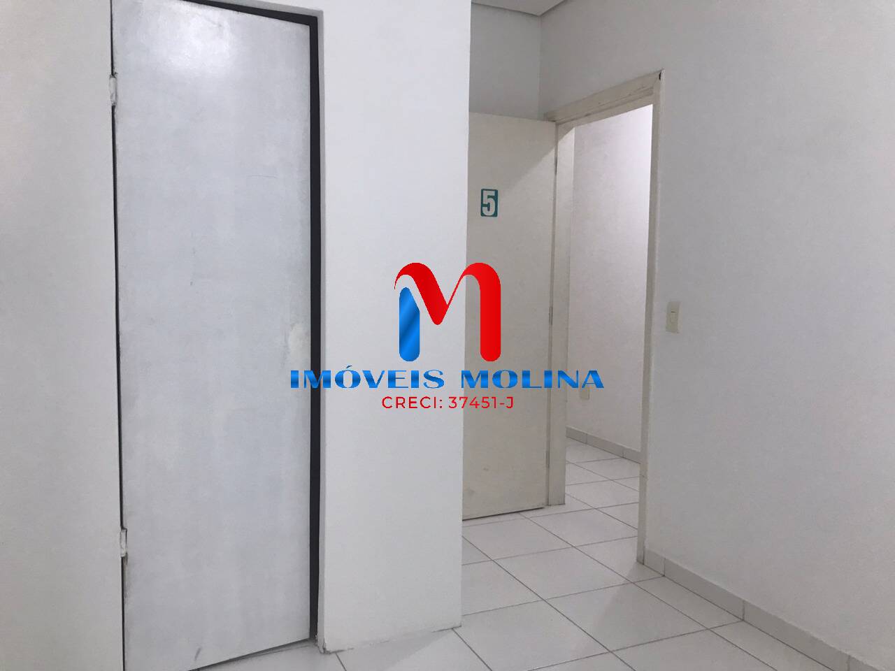 Prédio Inteiro para alugar, 200m² - Foto 4