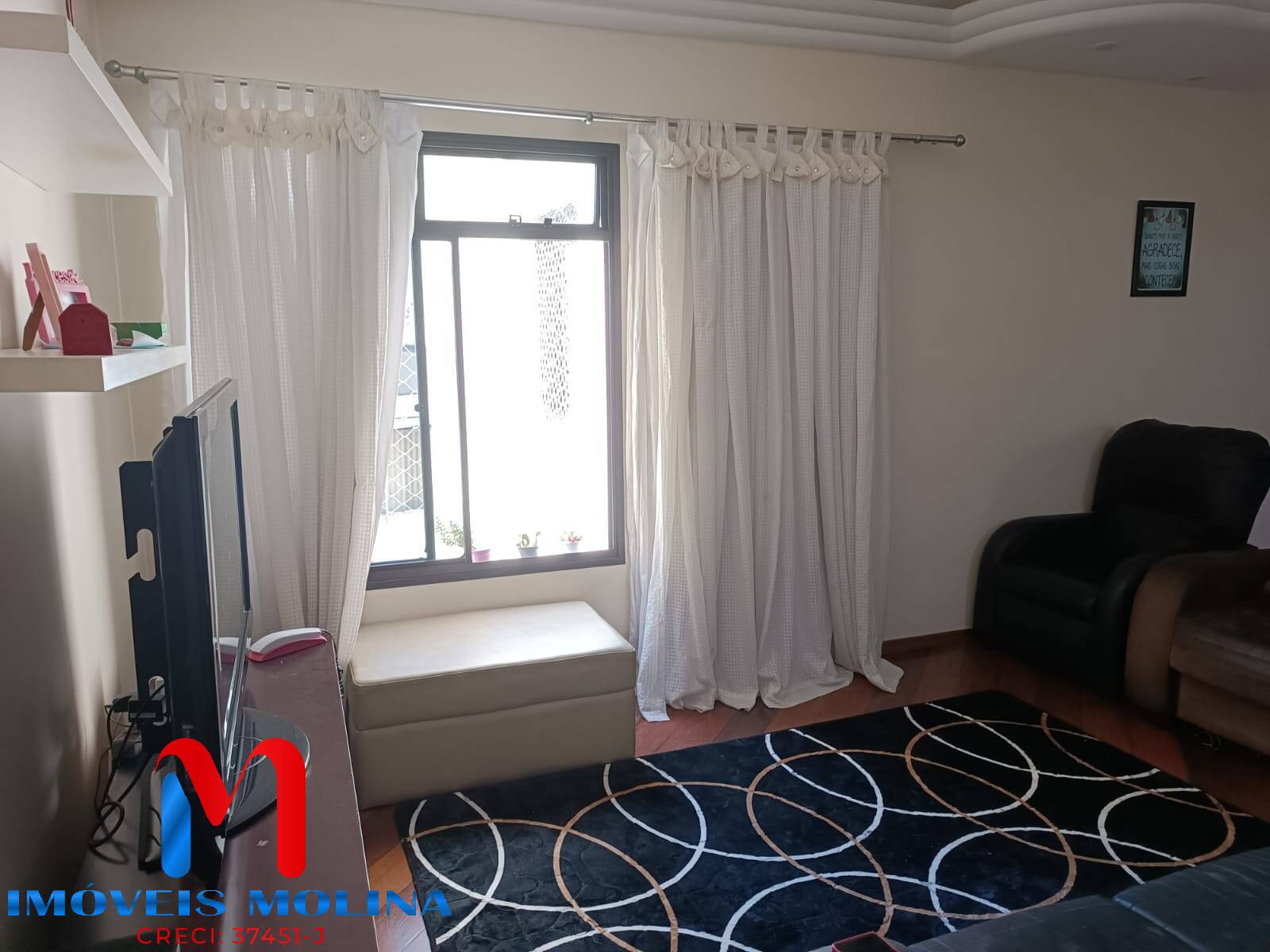 Apartamento à venda com 3 quartos, 162m² - Foto 2