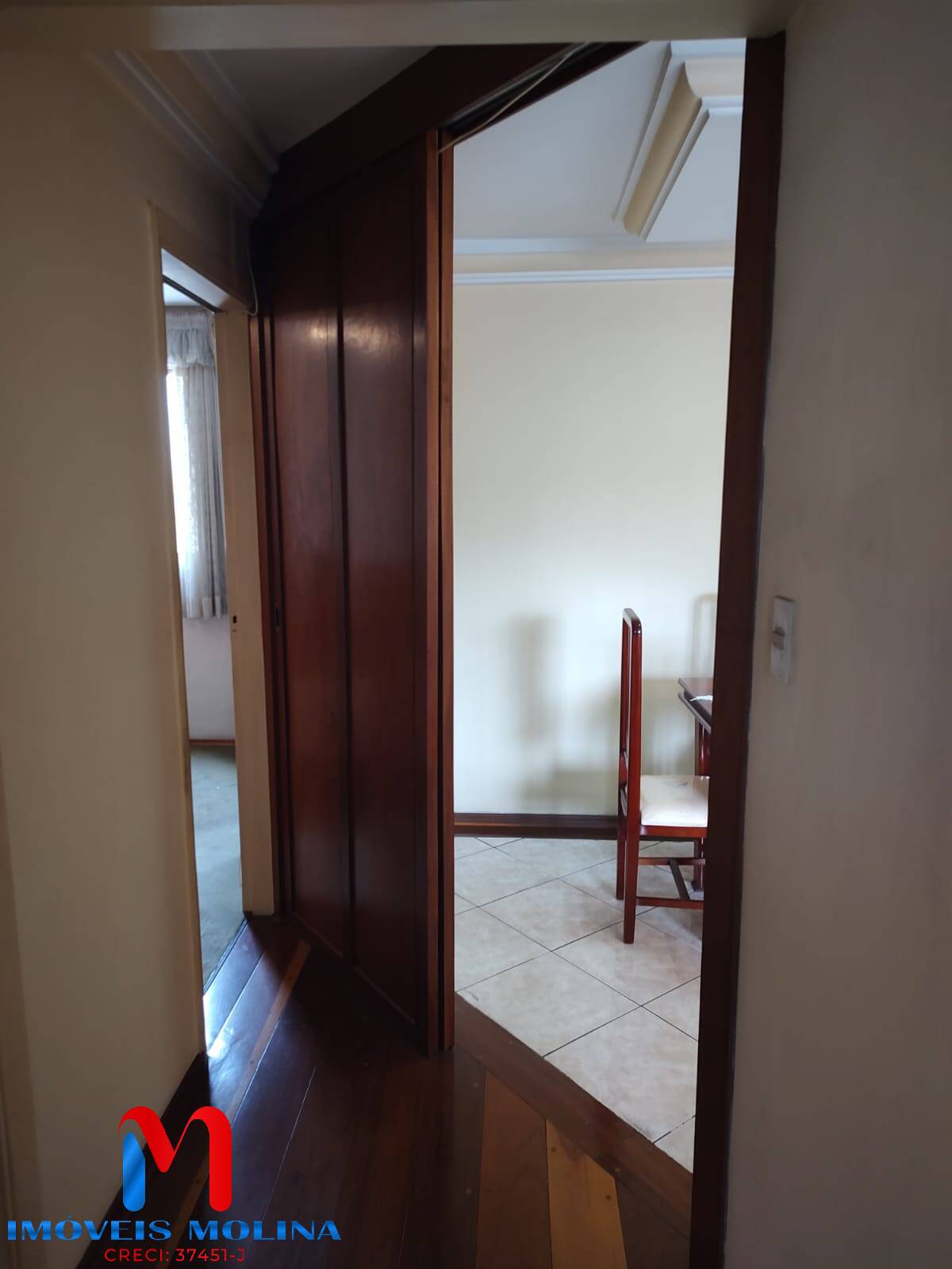 Apartamento à venda com 2 quartos, 68m² - Foto 4