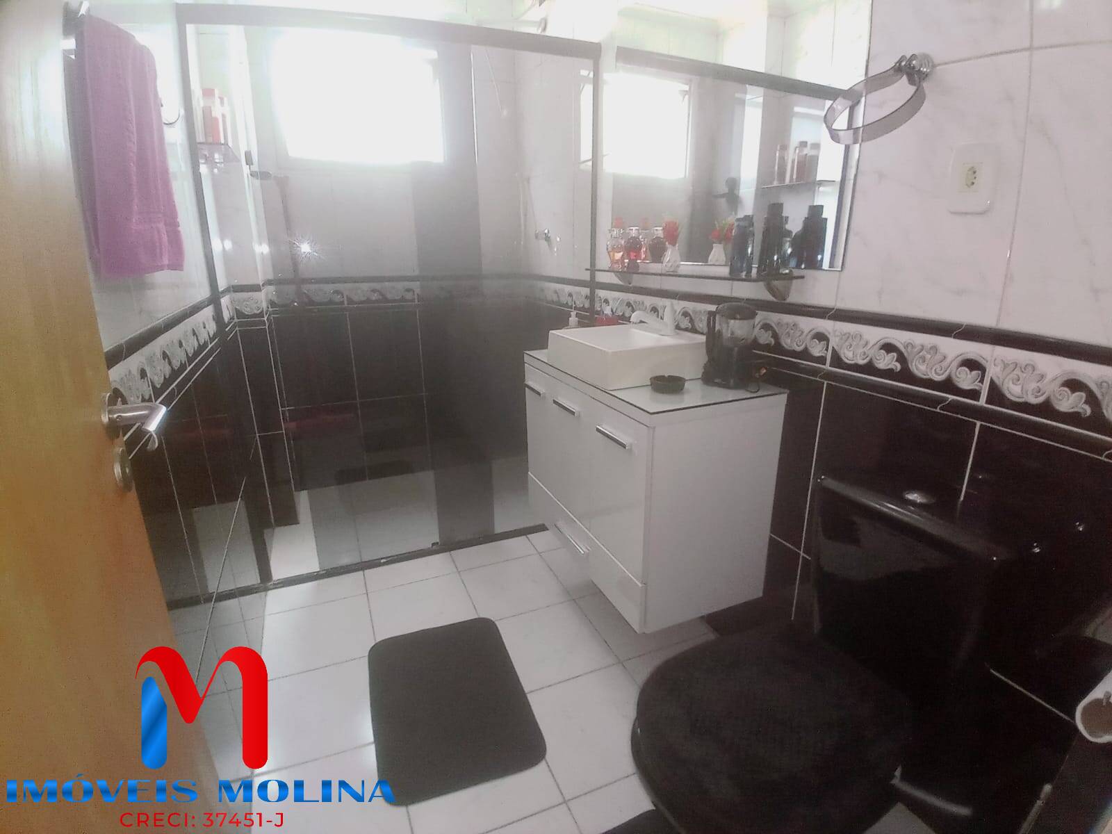 Apartamento à venda com 1 quarto, 57m² - Foto 28