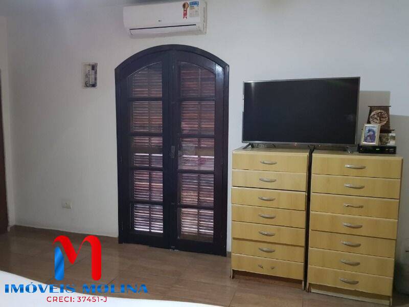 Sobrado à venda e aluguel com 3 quartos, 180m² - Foto 9