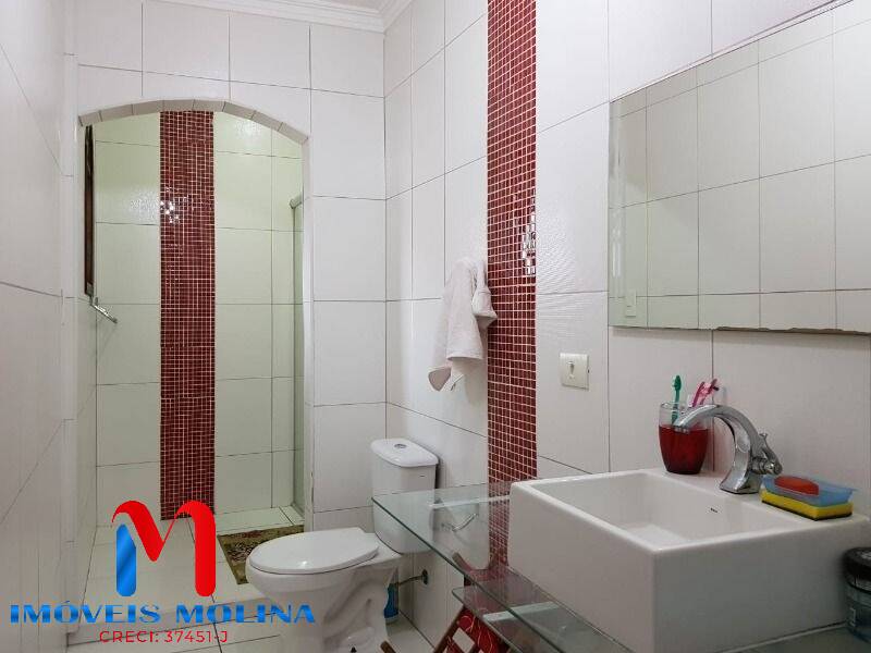 Sobrado à venda e aluguel com 3 quartos, 180m² - Foto 8