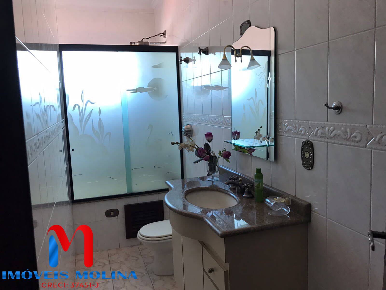 Sobrado à venda com 5 quartos, 215m² - Foto 12