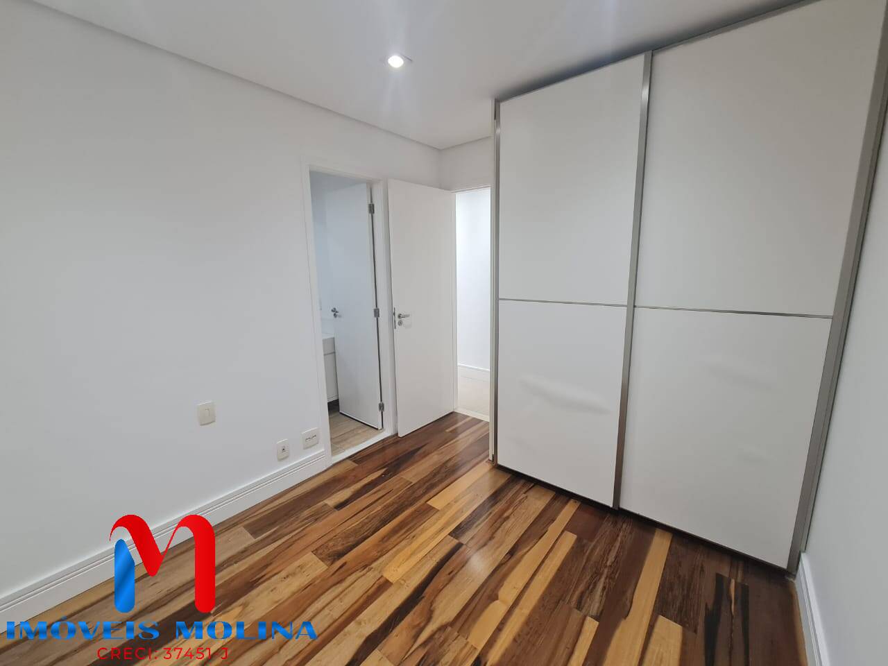 Apartamento à venda com 3 quartos, 172m² - Foto 29