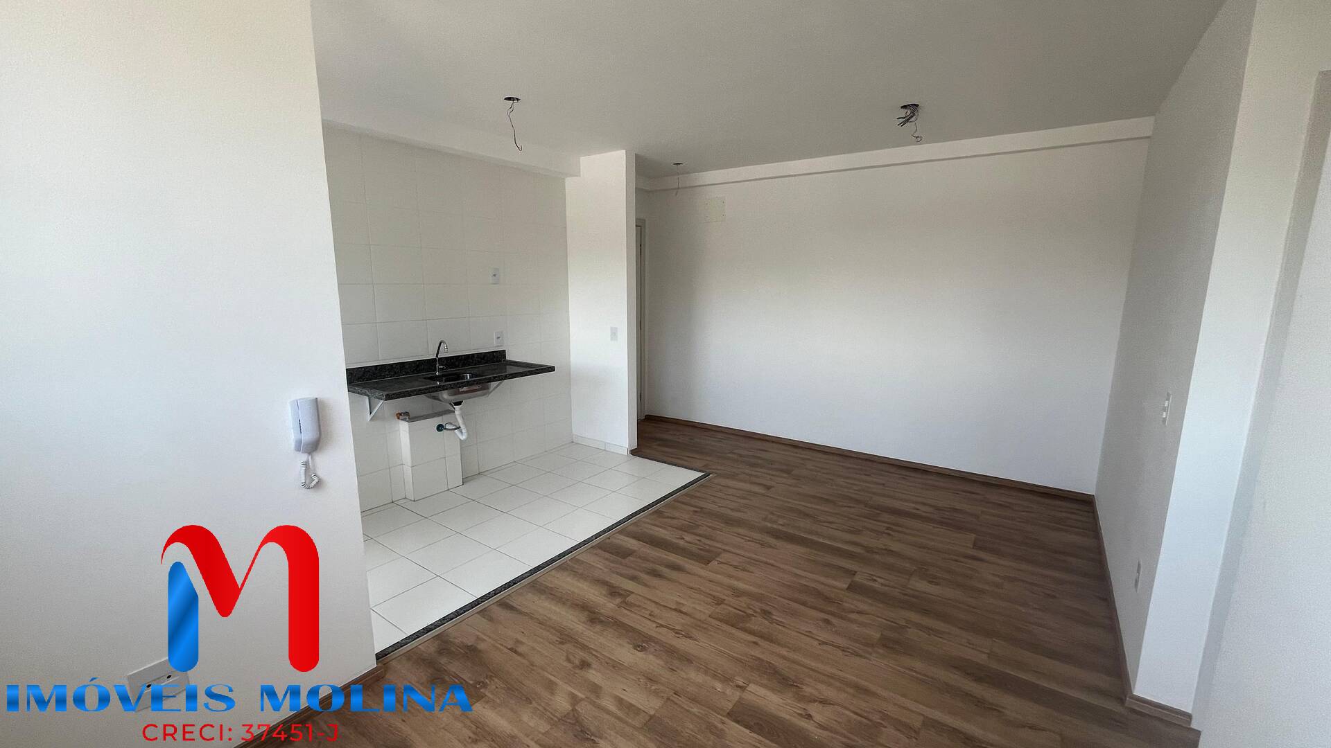 Apartamento à venda com 2 quartos, 45m² - Foto 3