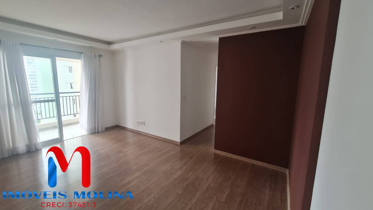 Apartamento à venda com 2 quartos, 69m² - Foto 4