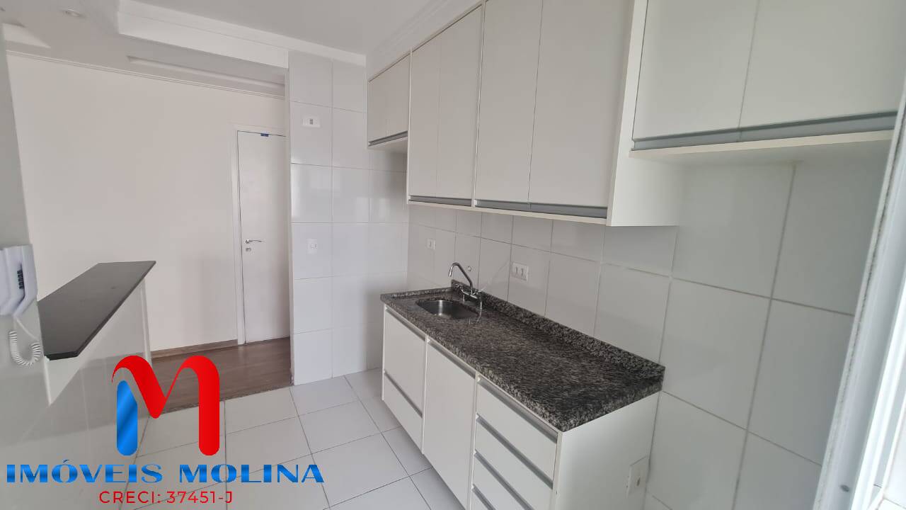 Apartamento à venda com 2 quartos, 69m² - Foto 6