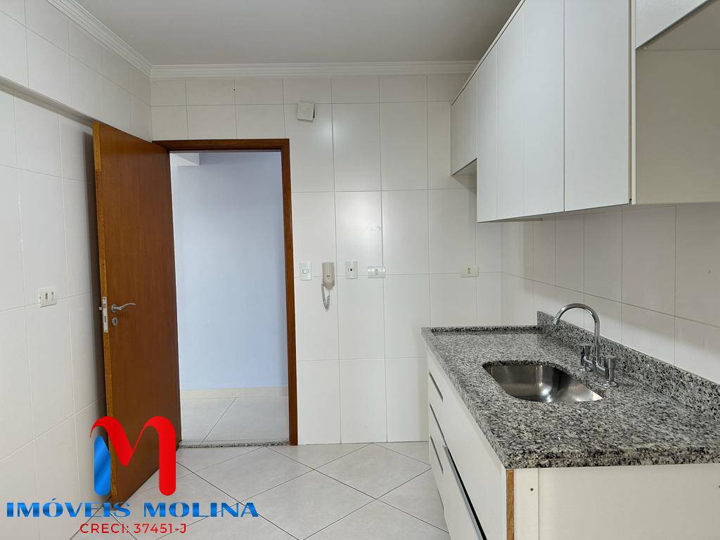 Apartamento à venda com 3 quartos, 90m² - Foto 11