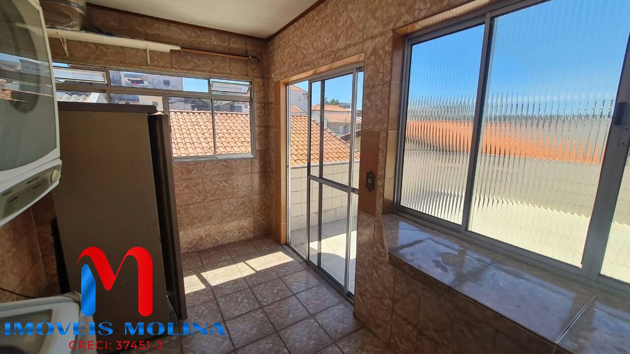 Casa à venda com 2 quartos, 160m² - Foto 4