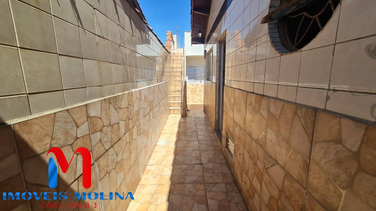 Casa à venda com 2 quartos, 160m² - Foto 10