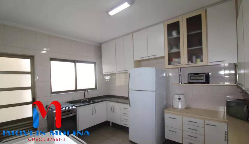 Sobrado à venda com 5 quartos, 350m² - Foto 9