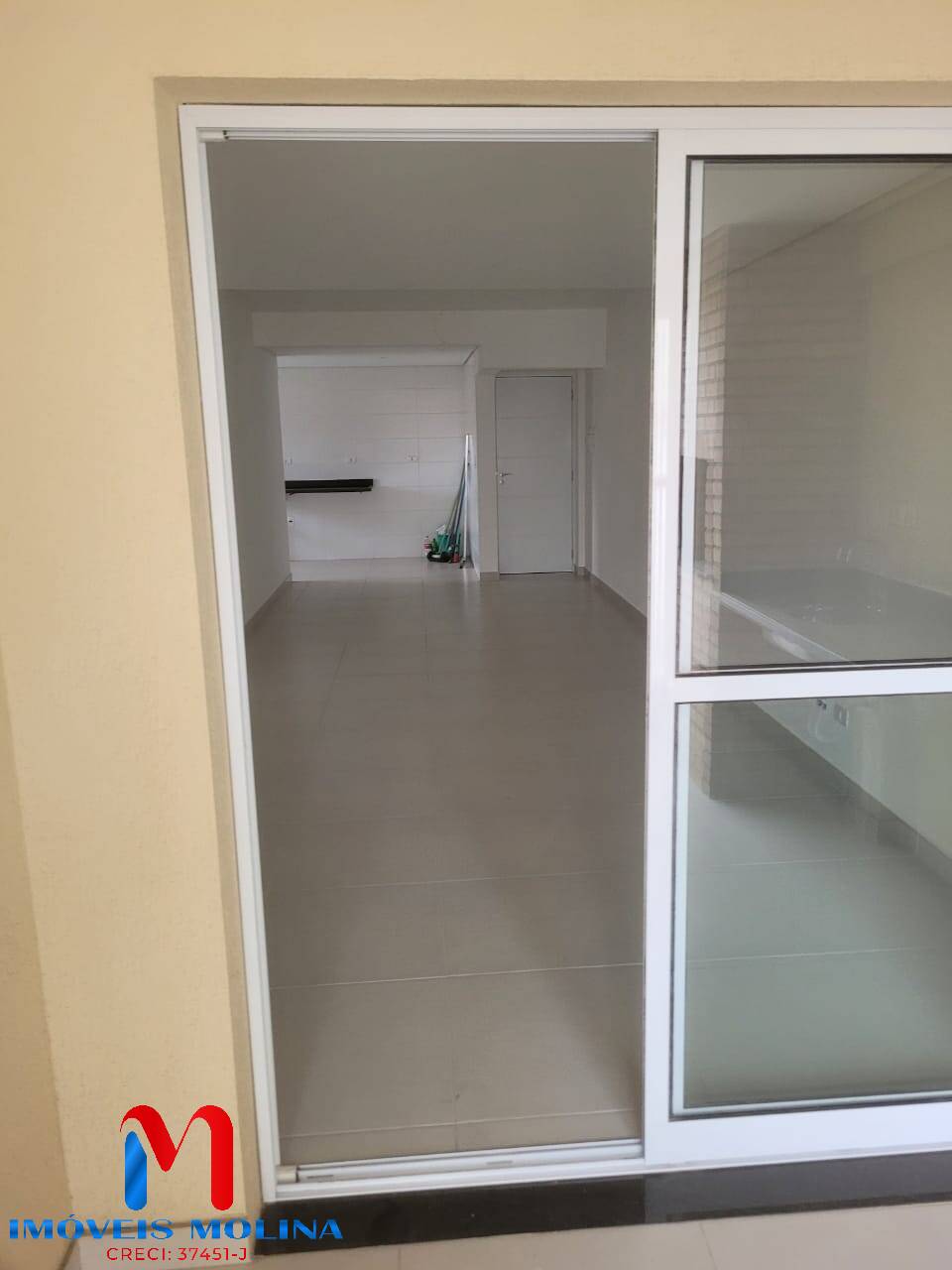 Apartamento à venda com 3 quartos, 95m² - Foto 5