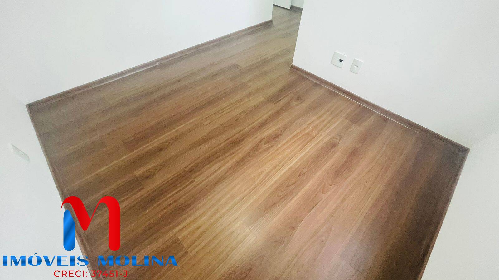 Apartamento à venda com 3 quartos, 80m² - Foto 7