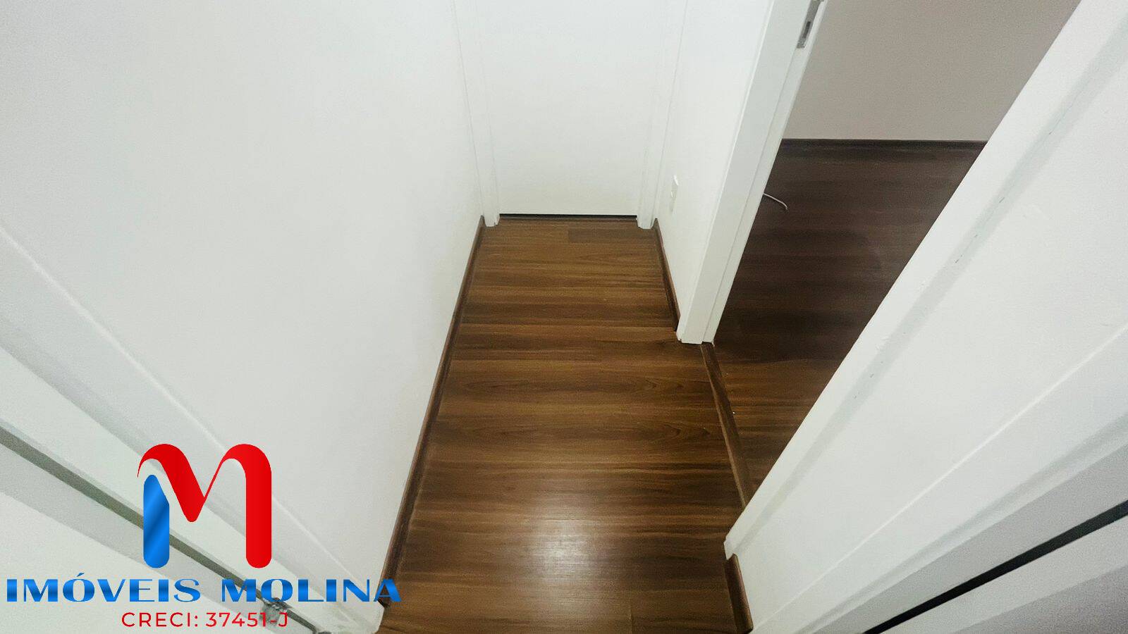 Apartamento à venda com 3 quartos, 80m² - Foto 8