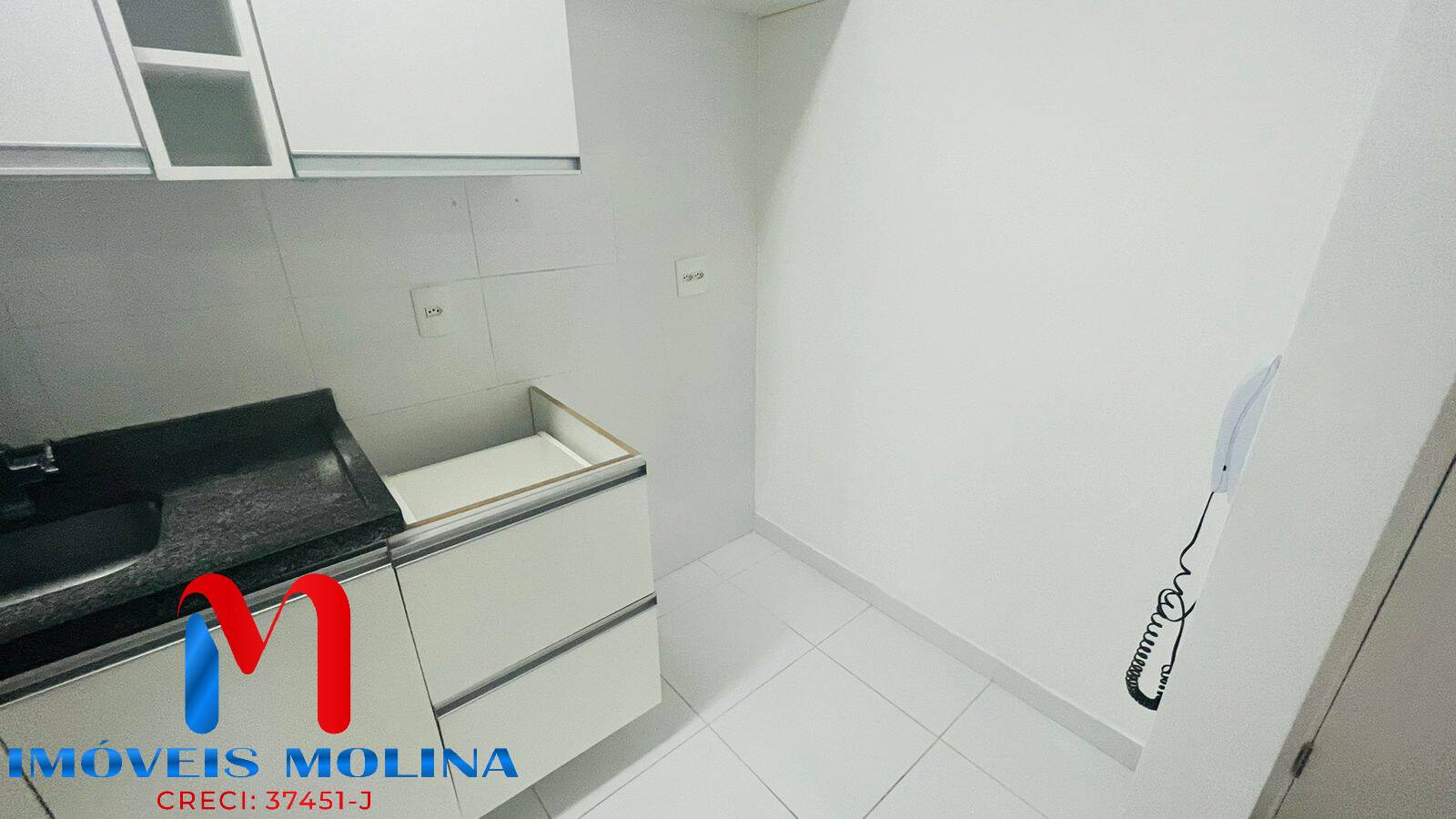 Apartamento à venda com 3 quartos, 80m² - Foto 18