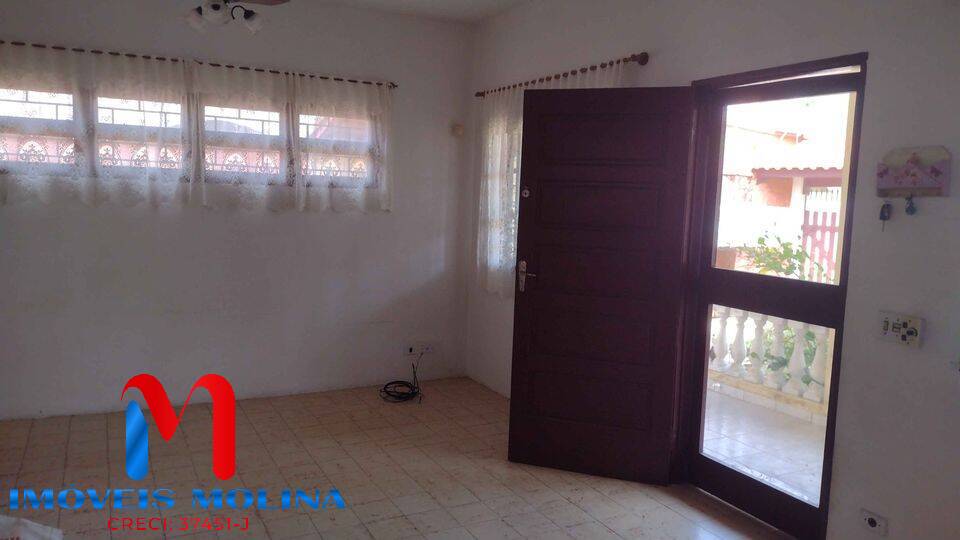 Casa à venda com 2 quartos, 180m² - Foto 10